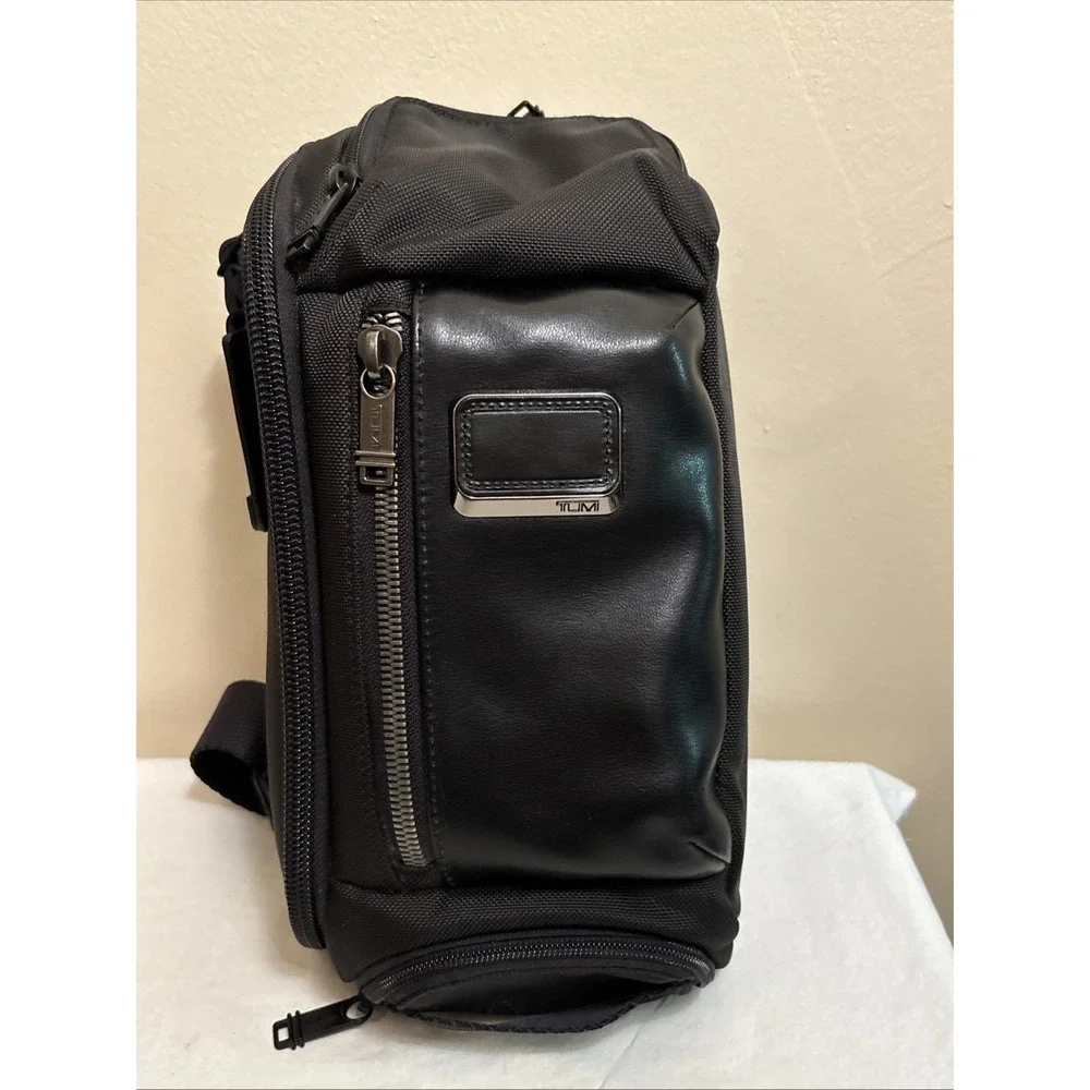 Tumi Alpha Bravo Kelley Chest Sling Bag Black Ballistic Nylon 232399D